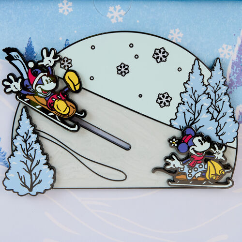 COLLECTOR BOX PIN LOUNGEFLY DISNEY MICKEY AND FRIENDS WINTER WONDERLAND SLIDING