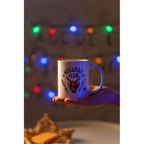 TAZA STRANGER THINGS HELLFIRE CLUB