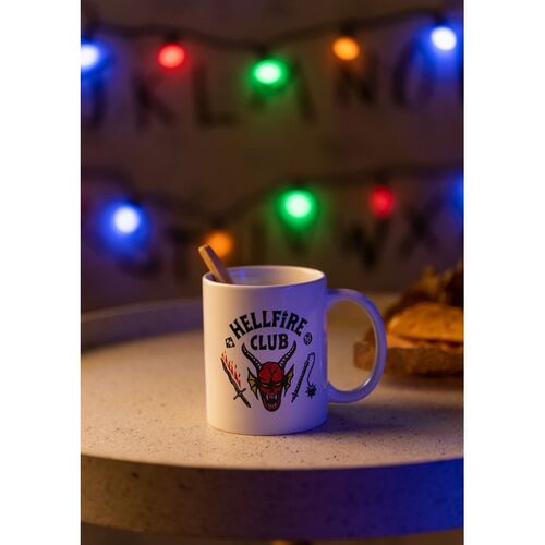 TAZA STRANGER THINGS HELLFIRE CLUB